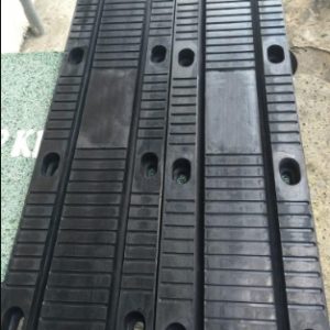 Đệm cao su chân máy ô tô (engine mount) - Chống rung động cơ