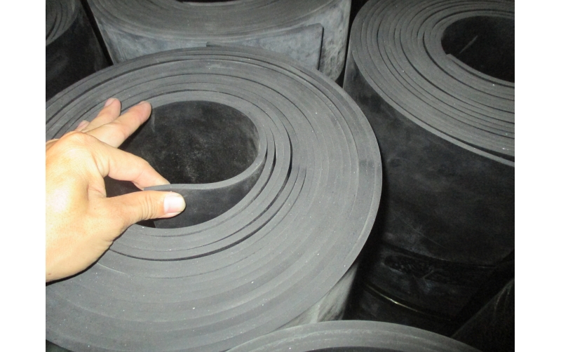 Cao su EPDM lot san xay dung